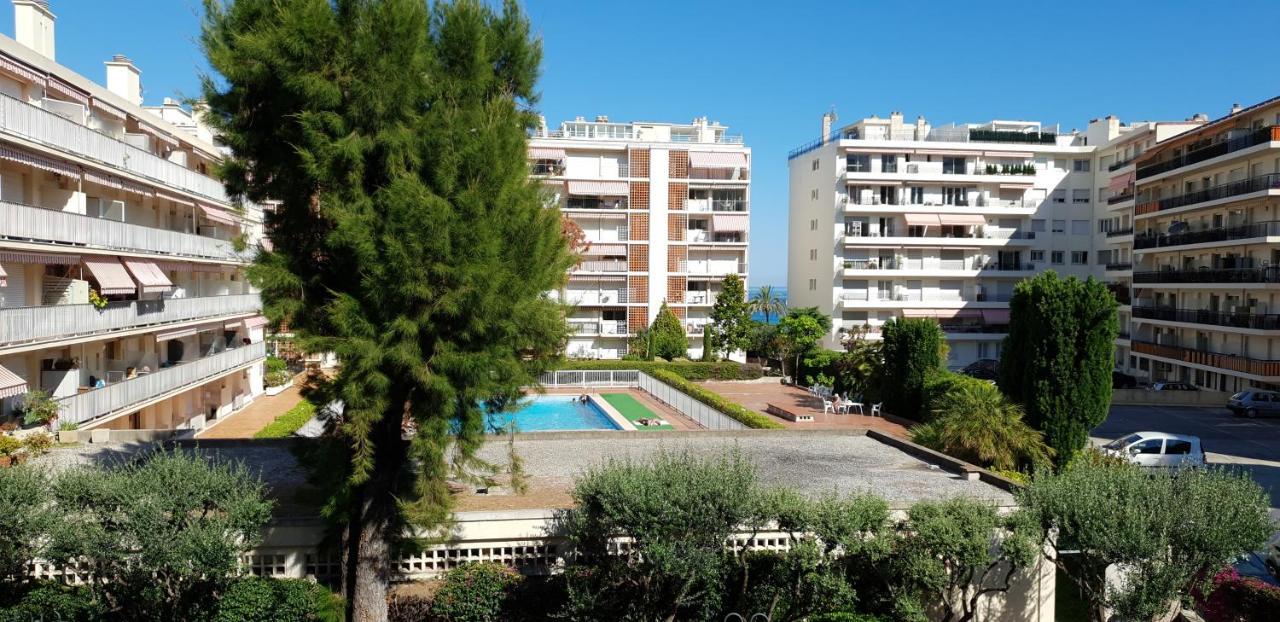 Les Caroubiers Apartman Roquebrune-Cap-Martin Kültér fotó